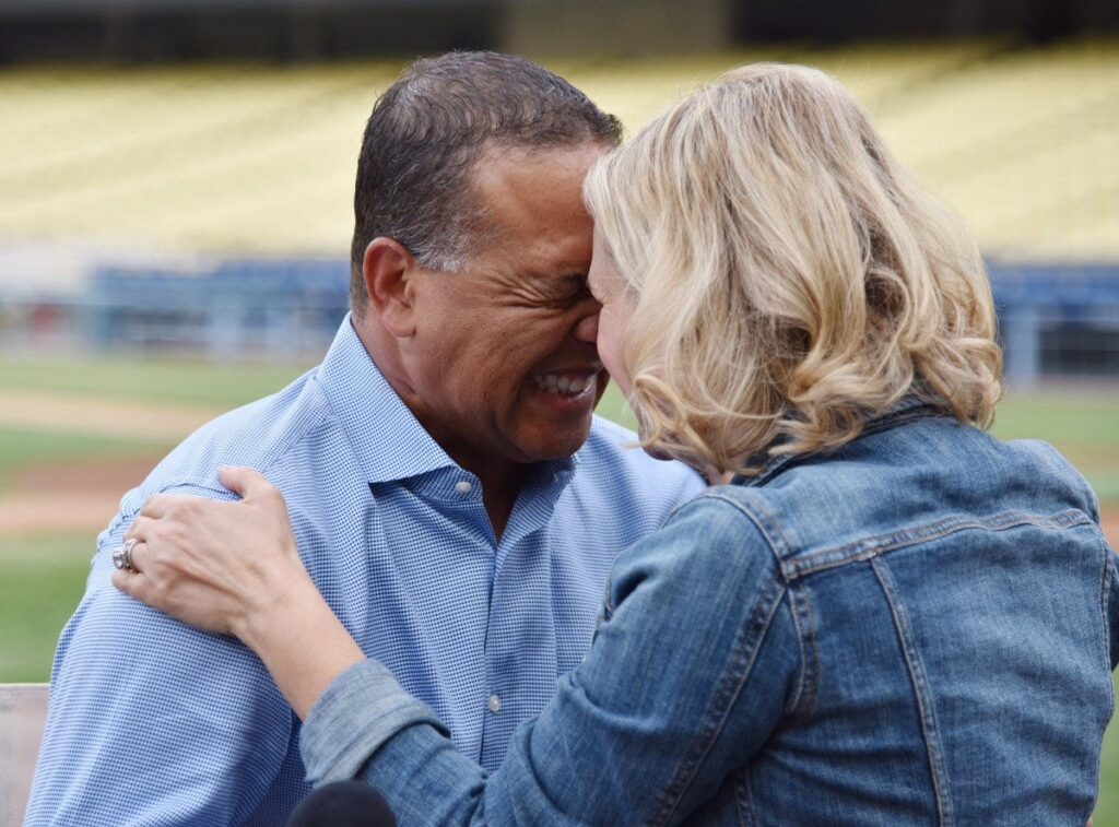 dave roberts wife