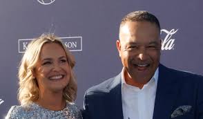 dave roberts wife