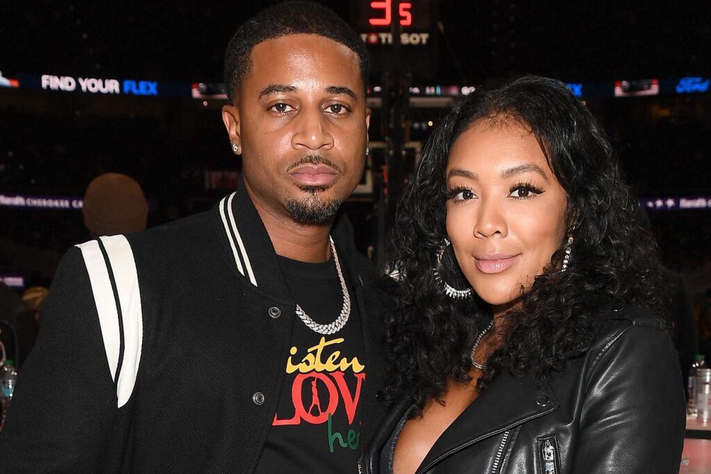 devale ellis wife