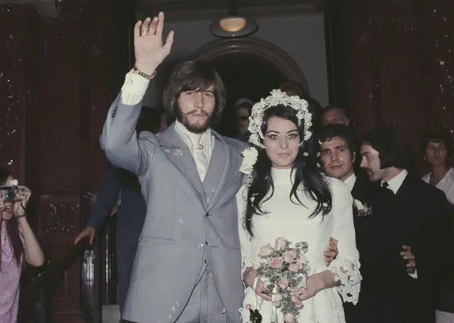barry gibb wife